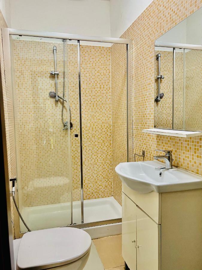 Roma Guest House Екстериор снимка