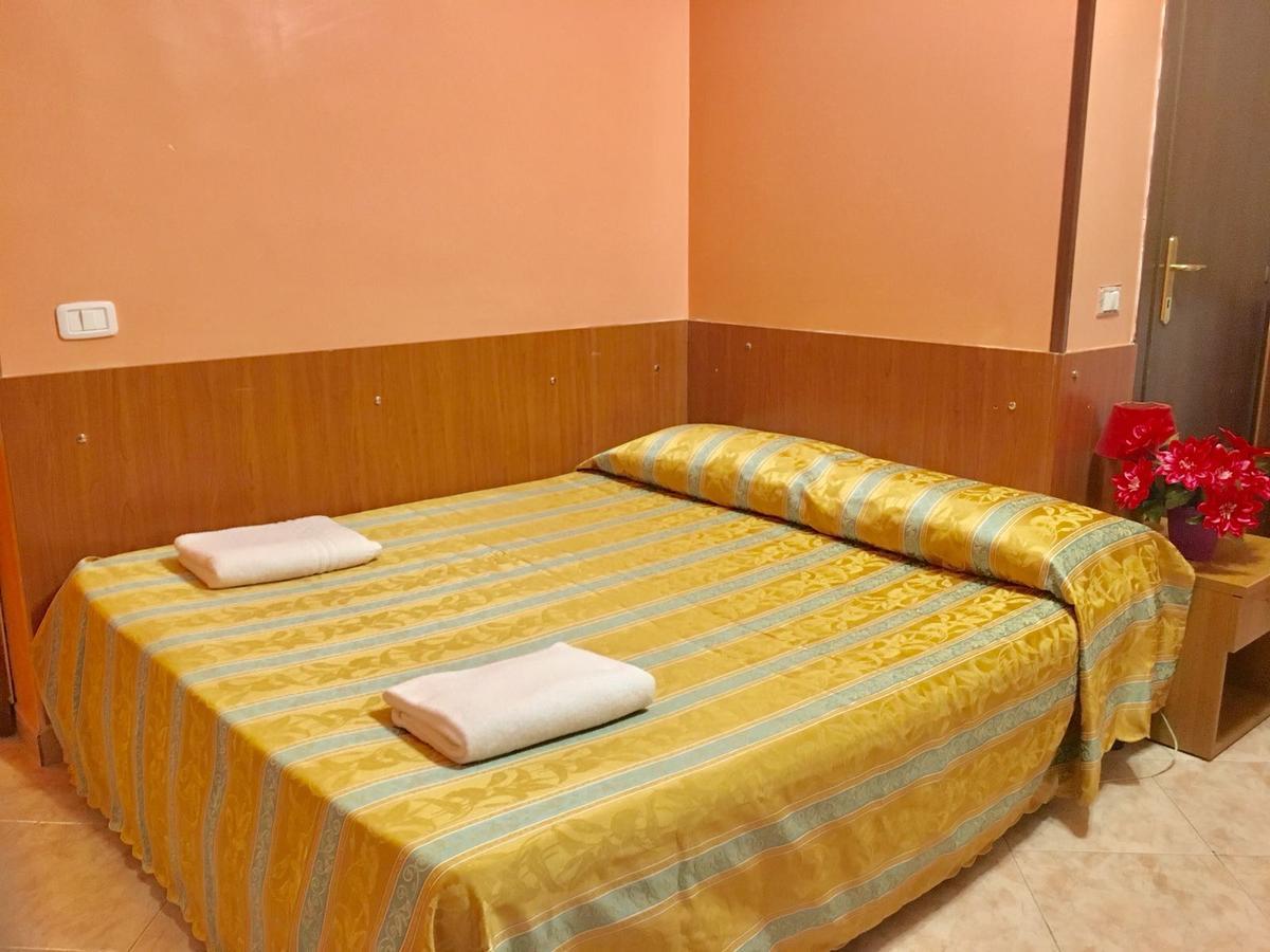 Roma Guest House Екстериор снимка